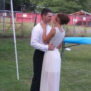 Meet your Posher, Deven